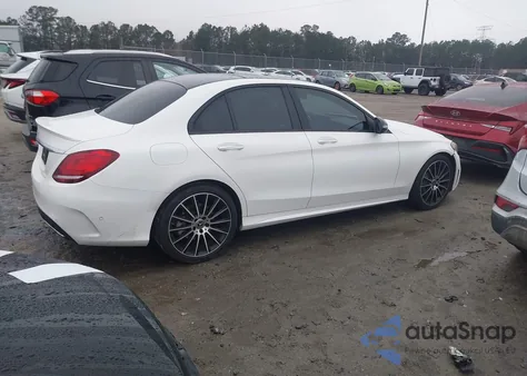 2020 Mercedes-Benz C 300 from USA, damaged, VIN WDDWF8DB2LR526946